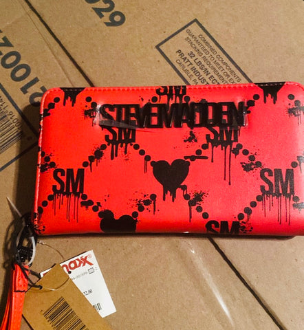 Steve Madden Red Heart Wallet